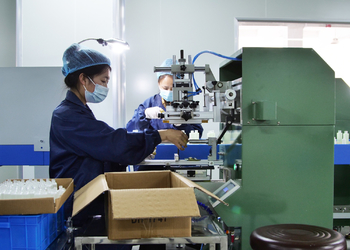 Trung Quốc Jiangyin First Beauty Packing Industry Co.,ltd