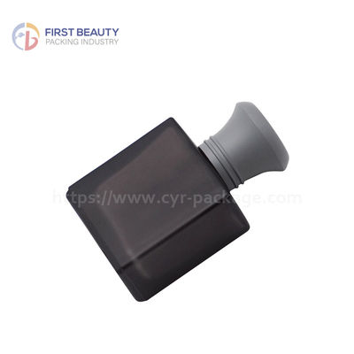 Chiếc nắp chai nước hoa phong cách hiện đại